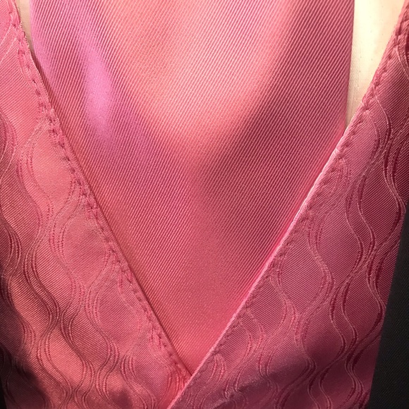 Spectrum Tie and Vest Set - Picture 3 of 4